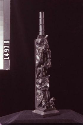 Image representing Pole, argillite.