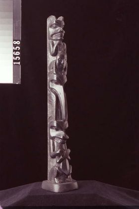Image representing Pole, argillite.