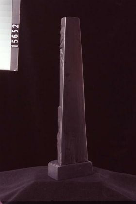 Image representing Pole, argillite.