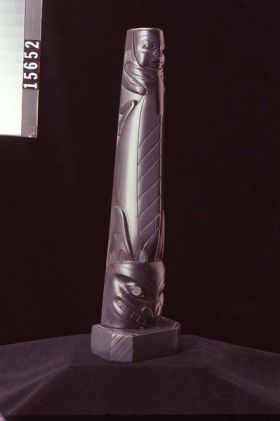 Image representing Pole, argillite.