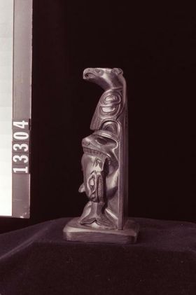 Image representing Pole, argillite.