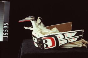 Image representing Headdress.