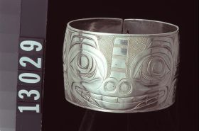 Image representing Bracelet.