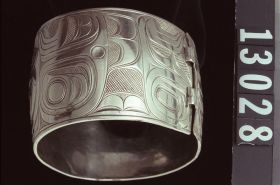 Image representing Bracelet.