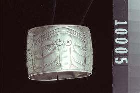 Image representing Bracelet.