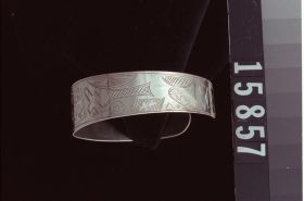 Image representing Bracelet.