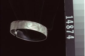 Image representing Bracelet.