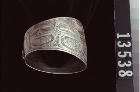 Image representing Bracelet.