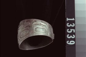 Image representing Bracelet.