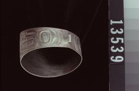 Image representing Bracelet.