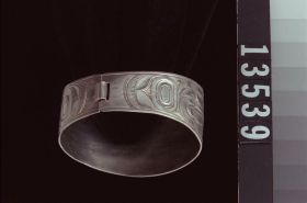 Image representing Bracelet.