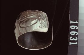 Image representing Bracelet.