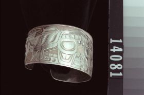 Image representing Bracelet.