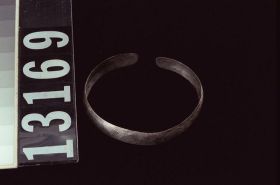 Image representing Bracelet.