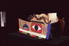 Image representing Headdress.