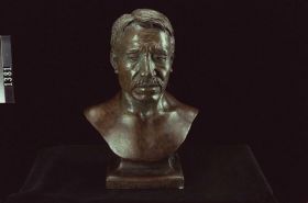 Image representing Statue.