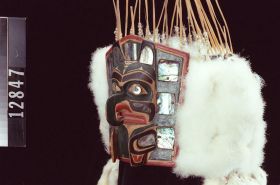 Image representing Headdress.