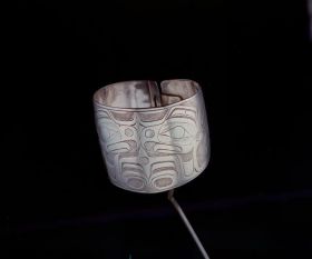 Image representing Bracelet.