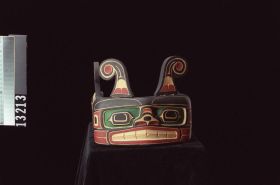 Image representing Headdress.