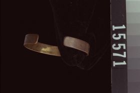 Image representing Bracelet.